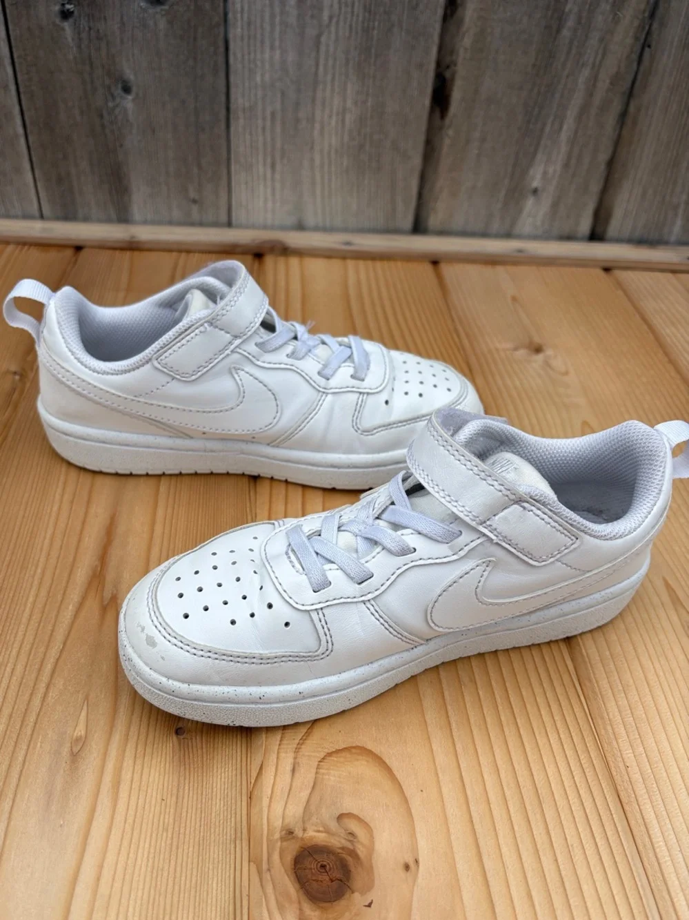 Nike Kids White Low-Top Velcro & Lace Sneakers